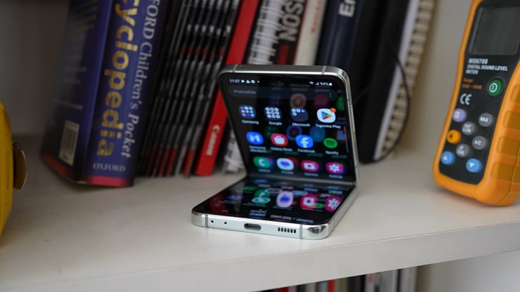 samsung-galaxy-z-flip-5-recenzija2.jpg